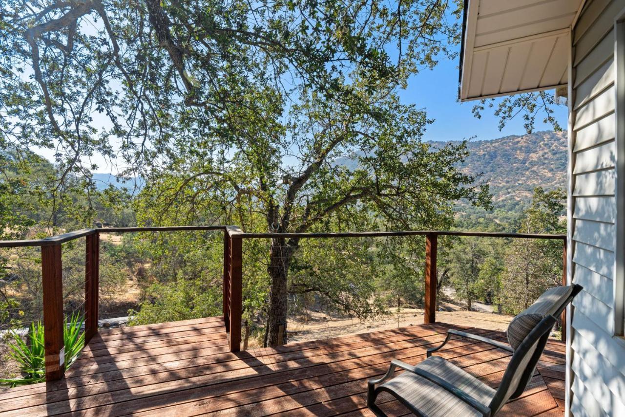 Views, Hot Tub, Outdoor Shower, 15M From Sequoia Три Ривърс Екстериор снимка
