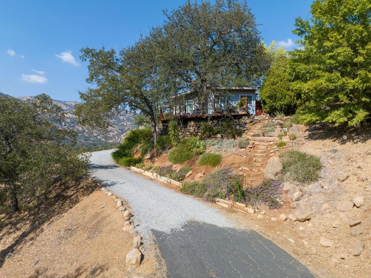 Views, Hot Tub, Outdoor Shower, 15M From Sequoia Три Ривърс Екстериор снимка