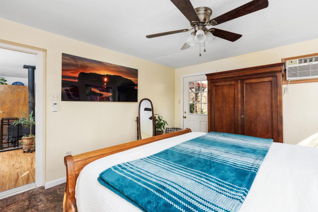 Views, Hot Tub, Outdoor Shower, 15M From Sequoia Три Ривърс Екстериор снимка